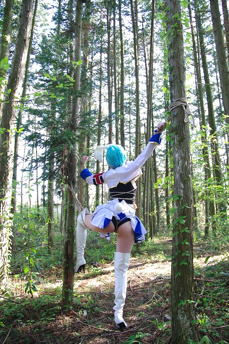 [Cosplay]  Umineko no Naku Koro ni 1